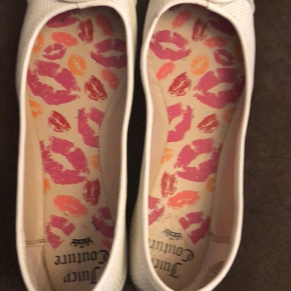 Shoes - Picture 4 of 6